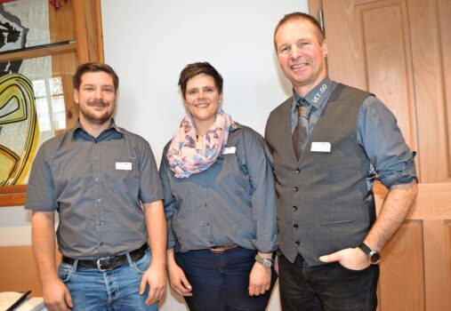Neues Vorstandsmitglied Fabian Höhener, Geschäftsführerin Eliane Müller und Präsident Christian Giger (von links).